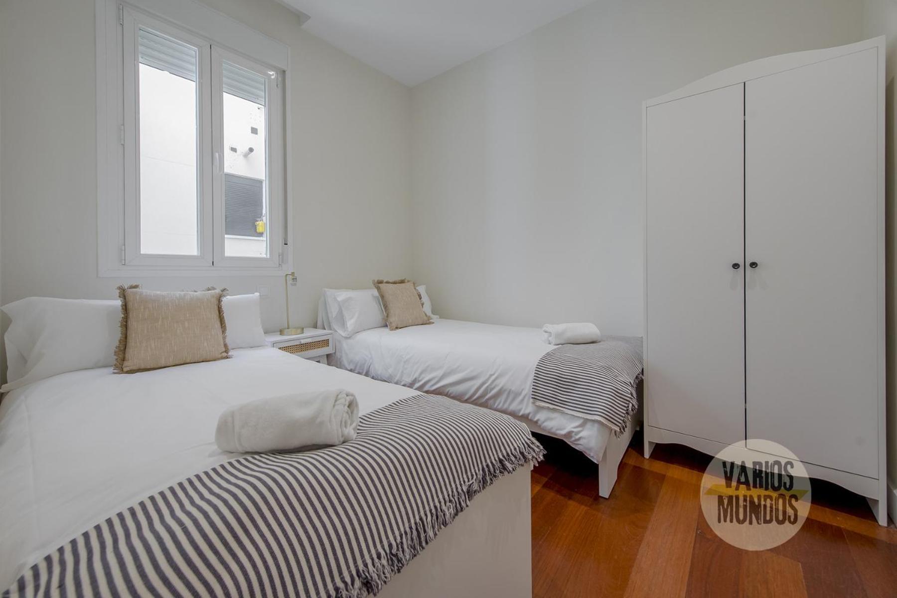 Premium Apt 10Pax En Plaza Espana-Gran Via Madrid Ngoại thất bức ảnh